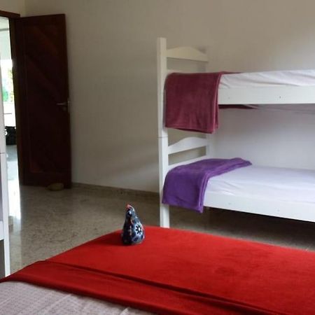 Canarios Hostel Rio das Ostras Buitenkant foto