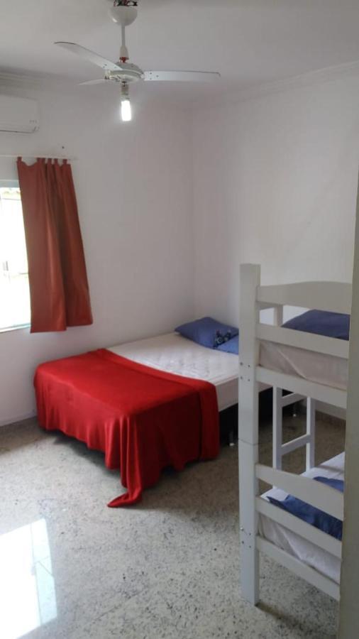 Canarios Hostel Rio das Ostras Buitenkant foto